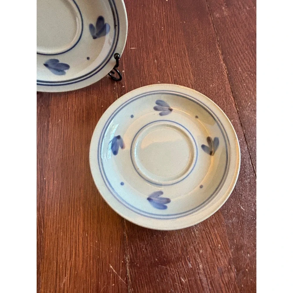 Iron Mountain Stoneware Marthas Flowers Saucers Set 2 Blue Floral 1988 Vintage‎